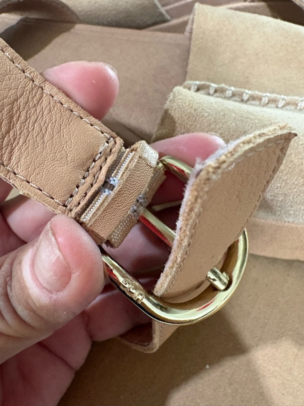 Women’s UGG Suede Tan Platform Sandals with Ankle Strap Preowned size 7.5 - Picture 7 of 11